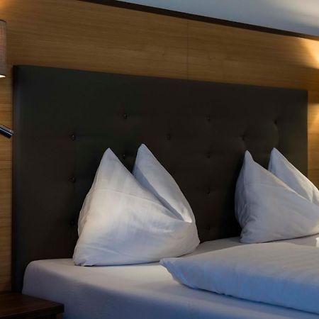 Hotel Neuwirt زيل أم زيلر المظهر الخارجي الصورة