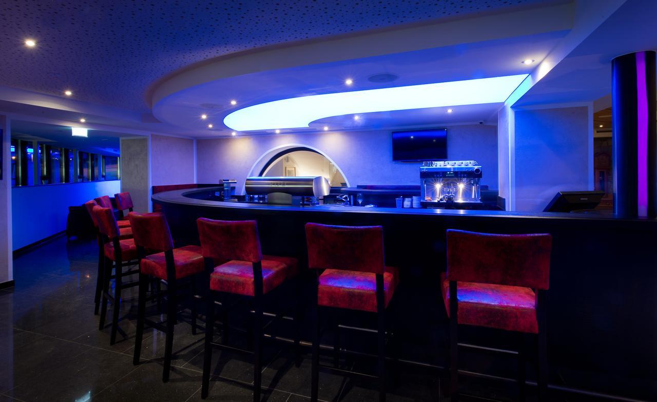 Hotel Neuwirt زيل أم زيلر المظهر الخارجي الصورة