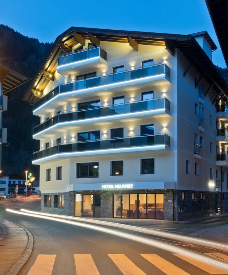 Hotel Neuwirt زيل أم زيلر المظهر الخارجي الصورة