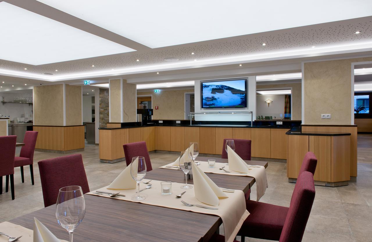 Hotel Neuwirt زيل أم زيلر المظهر الخارجي الصورة