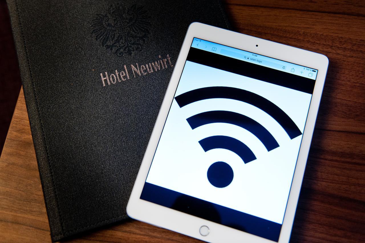Hotel Neuwirt زيل أم زيلر المظهر الخارجي الصورة